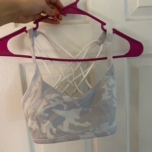 Lululemon sports bra